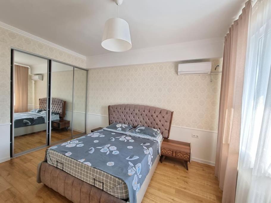 Grand Excelent New Ultra Central Apartments Chisinau Eksteriør bilde