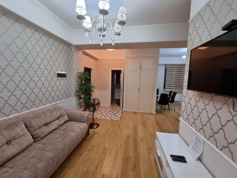 Grand Excelent New Ultra Central Apartments Chisinau Eksteriør bilde