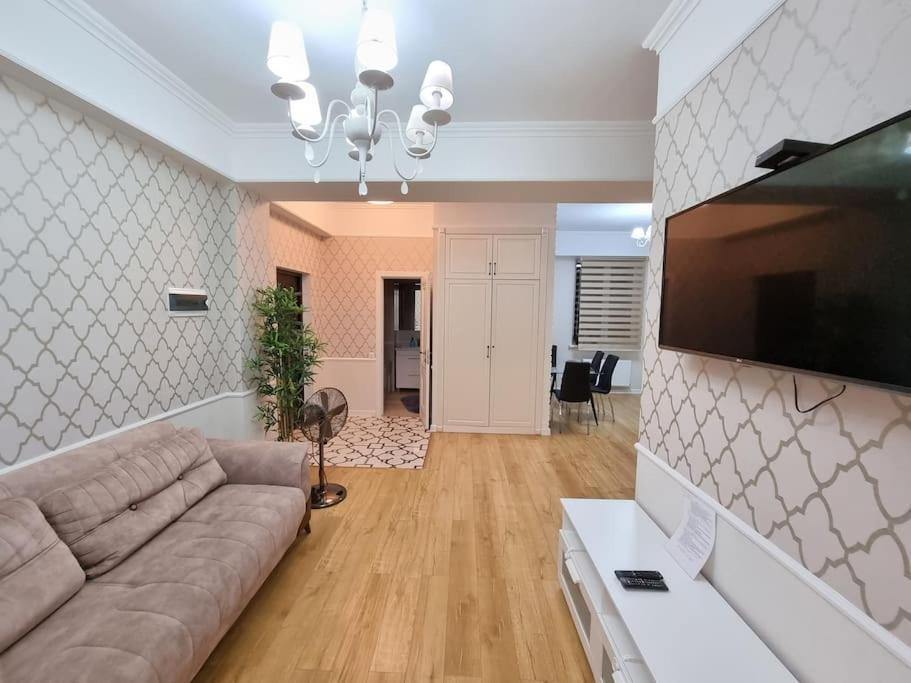 Grand Excelent New Ultra Central Apartments Chisinau Eksteriør bilde