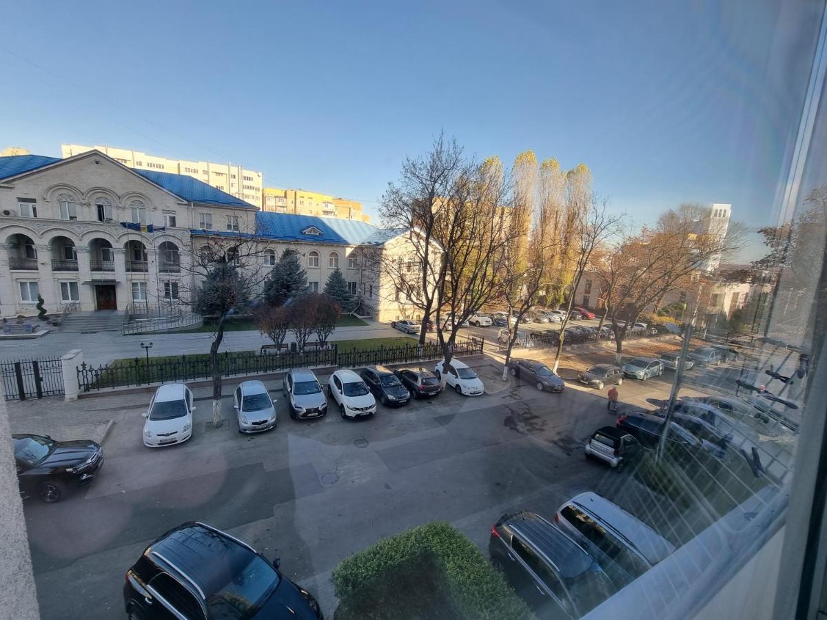 Grand Excelent New Ultra Central Apartments Chisinau Eksteriør bilde